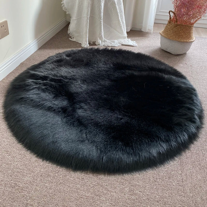 Plush Round Carpet